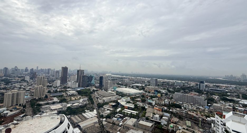 Wohnung zur Miete mit 2 Zimmer in Khlong Toei, Bangkok