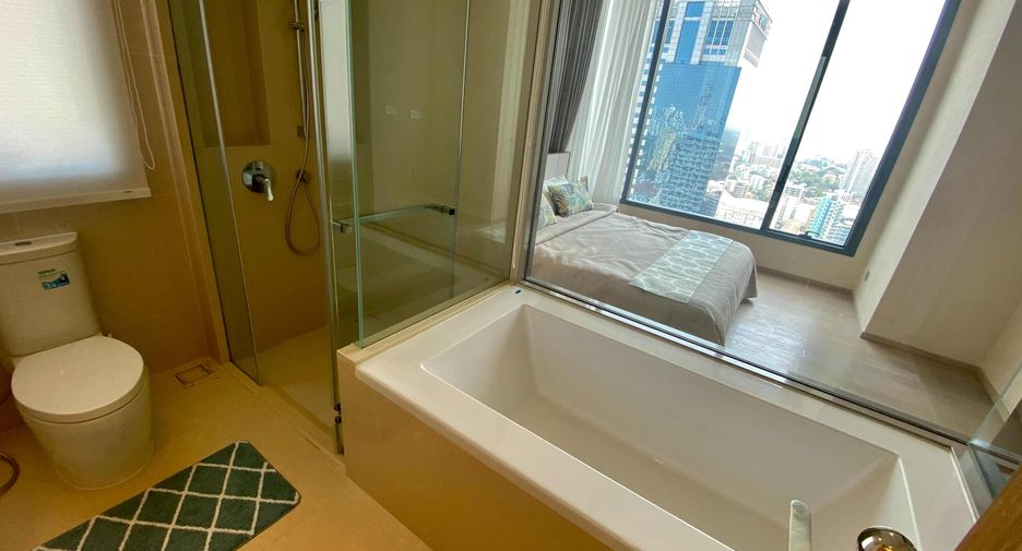 For rent 2 bedrooms condo in Watthana, Bangkok
