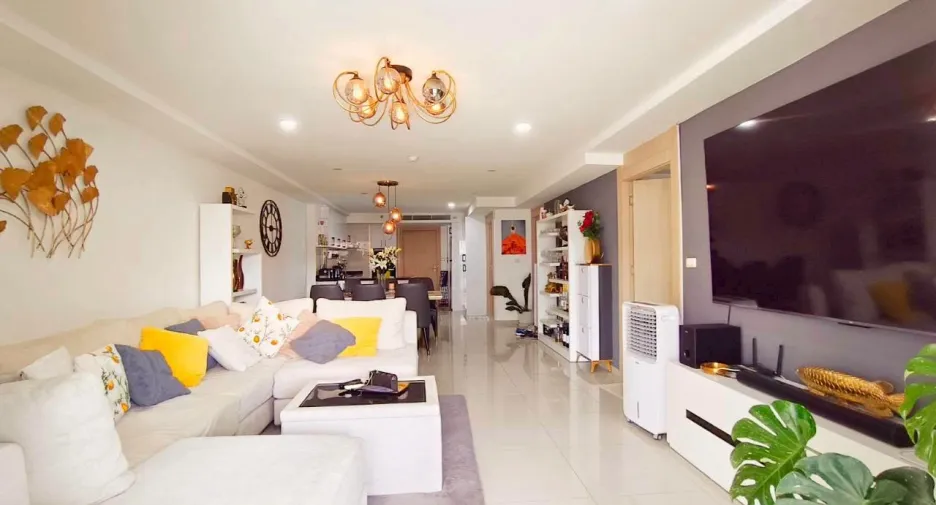 Wohnung zum Kauf mit 2 Zimmer in Bang Lamung, Chonburi