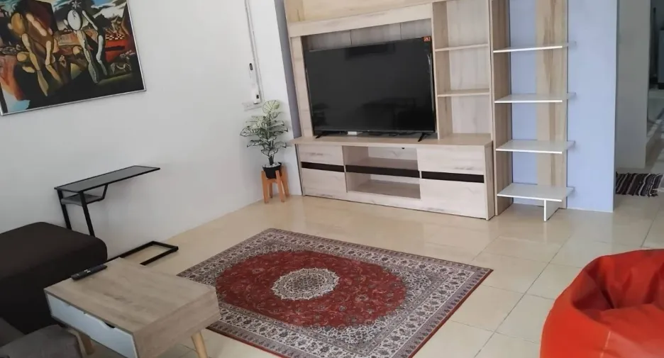 Reihenhaus zum Kauf mit 2 Zimmer in Bang Lamung, Chonburi
