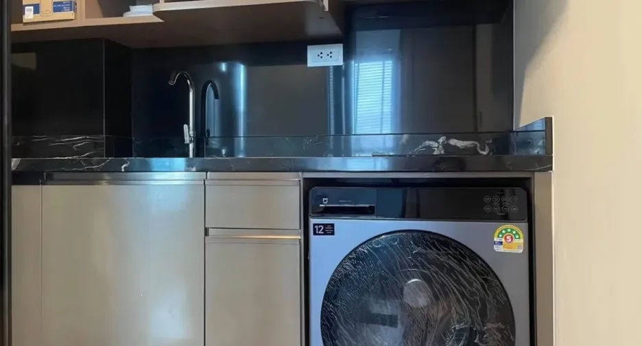 For rent 1 bed condo in Khlong Toei, Bangkok