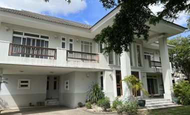 Casa en alquiler de 4 habitaciones en Bang Phli, Samut Prakan