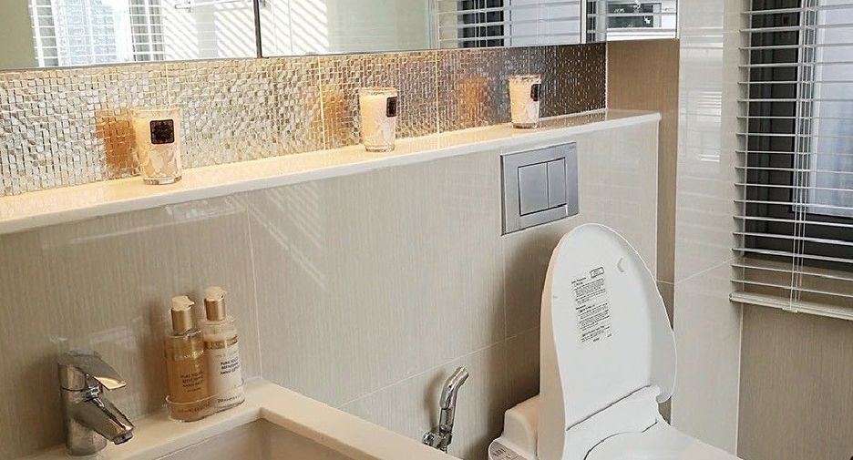 Condo en alquiler de 2 habitaciones en Watthana, Bangkok