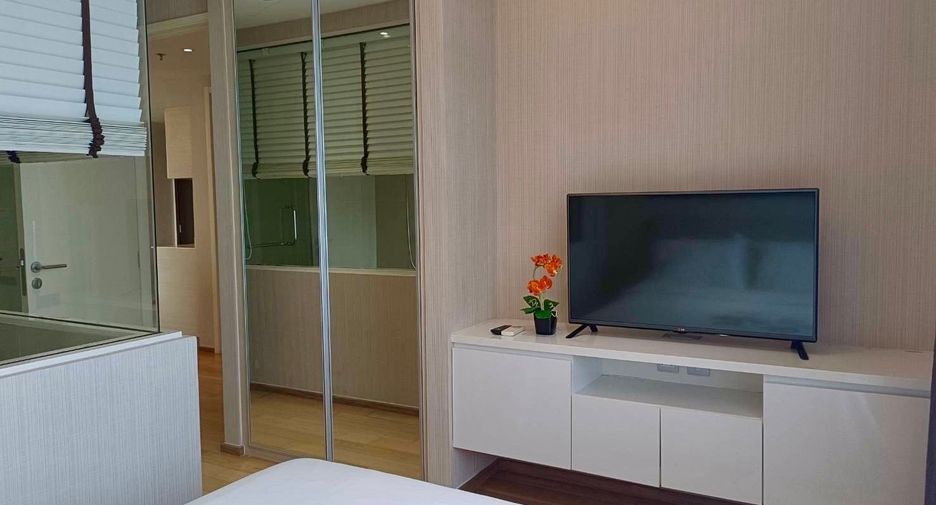 For rent 2 ベッドルーム condo in Watthana, Bangkok