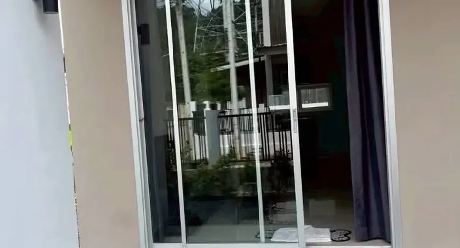 For rent 3 ベッドルーム townhouse in Thalang, Phuket