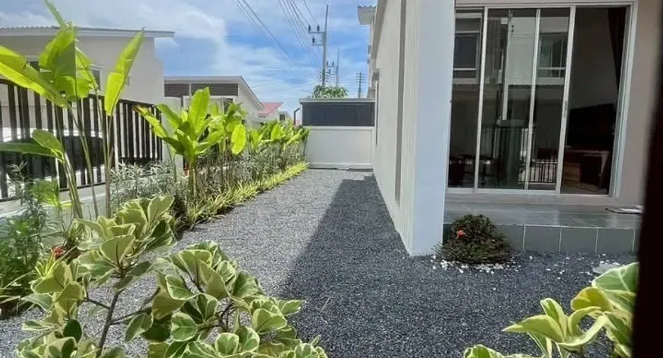 For rent 3 ベッドルーム townhouse in Thalang, Phuket