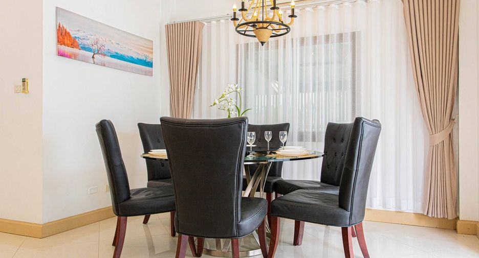 À vendre et à louer 5 chambres maison à Mueang Phuket, Phuket