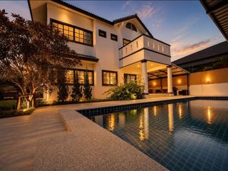 À vendre et à louer 5 chambres maison à Mueang Phuket, Phuket