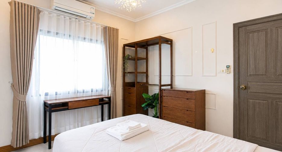 À vendre et à louer 5 chambres maison à Mueang Phuket, Phuket