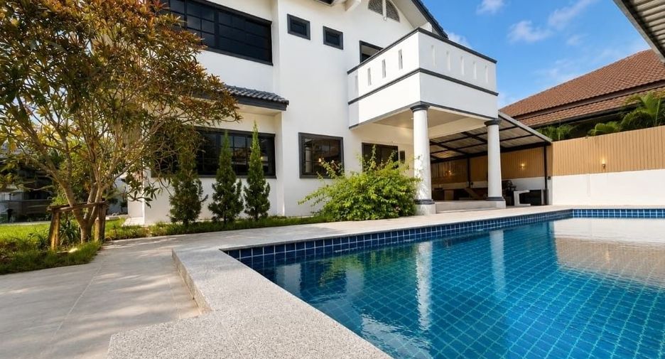 À vendre et à louer 5 chambres maison à Mueang Phuket, Phuket