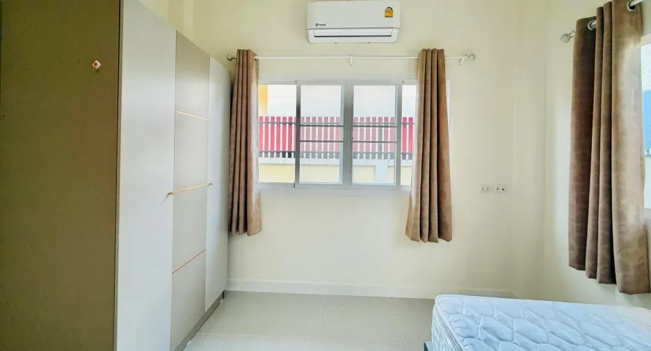 For rent 3 bedrooms house in Mueang Phuket, Phuket