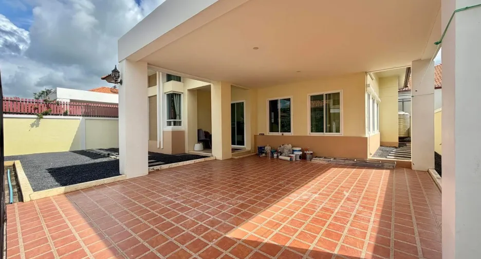 For rent 3 bedrooms house in Mueang Phuket, Phuket