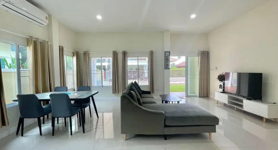 For rent 3 bedrooms house in Mueang Phuket, Phuket