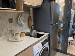 Wohnung zum Kauf mit 1 Zimmer in Khlong San, Bangkok