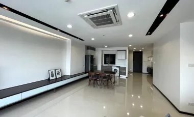 For rent 2 bedrooms condo in Bang Na, Bangkok