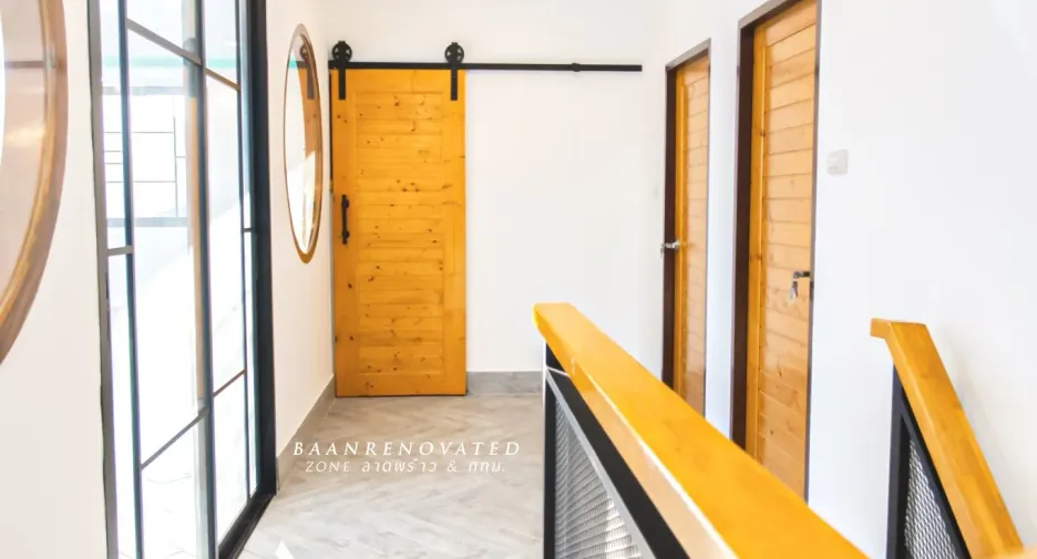 Casa en venta de 7 habitaciones en Huai Khwang, Bangkok