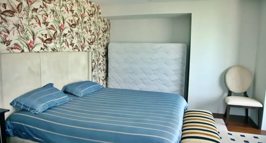 For sale 4 bedrooms condo in Watthana, Bangkok