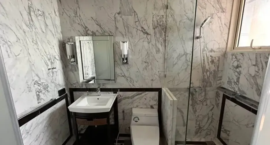 For rent 2 bedrooms condo in Watthana, Bangkok