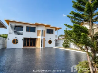 For sale 3 bedrooms house in Wang Thonglang, Bangkok