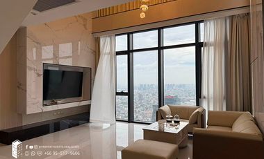 Wohnung zur Miete mit 4 Zimmer in Huai Khwang, Bangkok