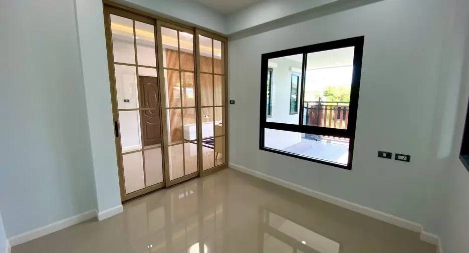 Casa en venta de 3 habitaciones en Bang Saray, Pattaya