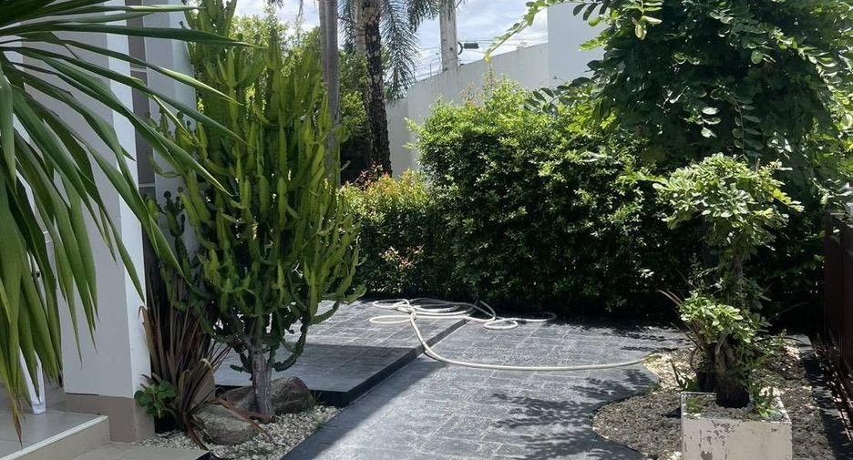 Casa en venta de 3 habitaciones en San Sai, Chiang Mai