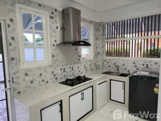 For rent 3 bedrooms house in Mueang Chiang Mai, Chiang Mai