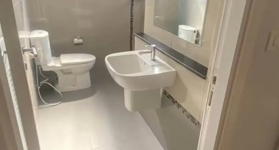 出租 3 卧室 独立屋 在 Mueang Pathum Thani, Pathum Thani