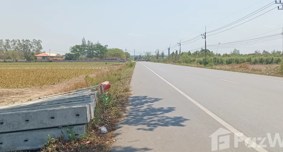 For sale land in Plaeng Yao, Chachoengsao