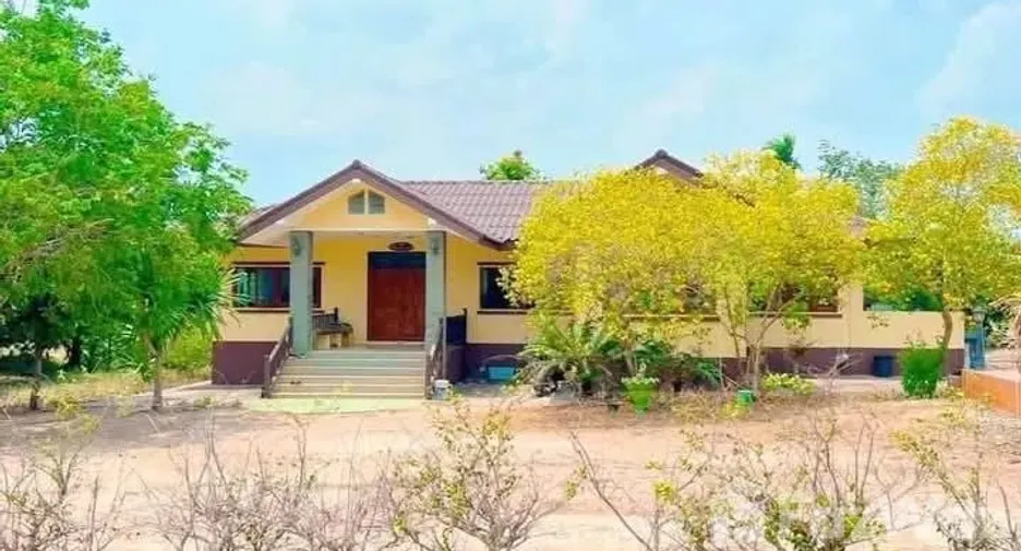 Casa en venta de 4 habitaciones en Nikhom Phatthana, Rayong