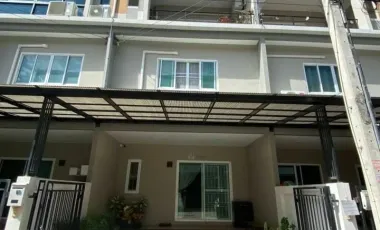 For rent 3 bedrooms townhouse in Bang Bua Thong, Nonthaburi