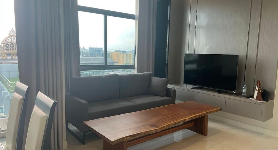 For sale 2 bedrooms condo in Phra Khanong, Bangkok