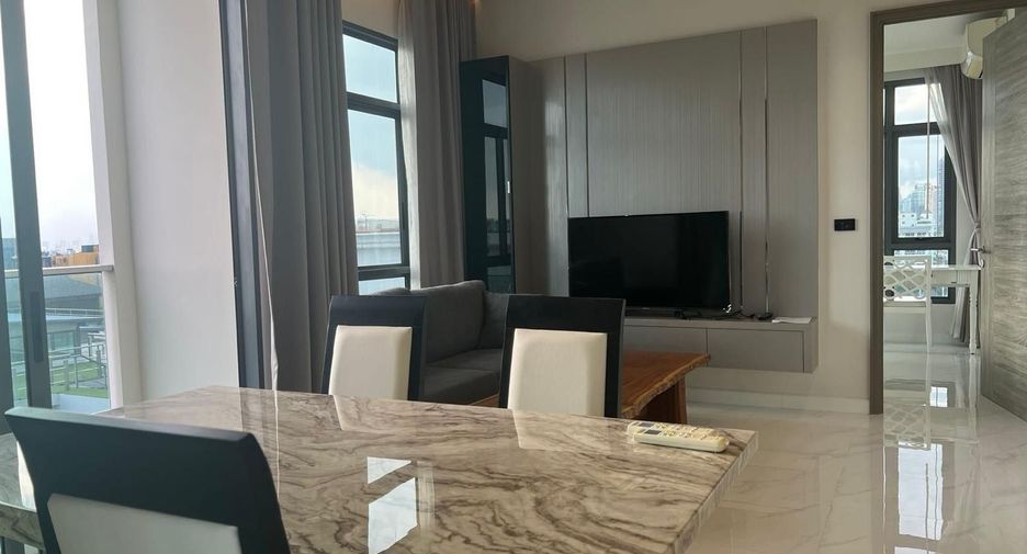 For sale 2 bedrooms condo in Phra Khanong, Bangkok
