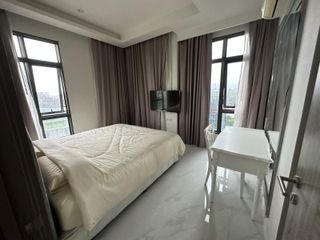 For sale 2 bedrooms condo in Phra Khanong, Bangkok