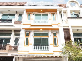 À vendre 3 chambres maison à Bang Khen, Bangkok