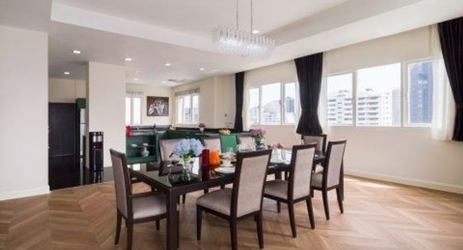 Apartamento en alquiler de 4 habitaciones en Watthana, Bangkok