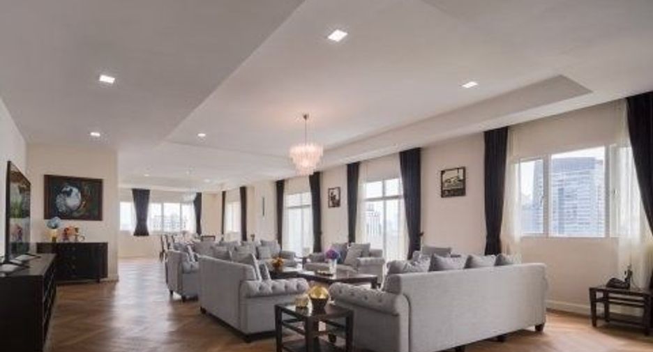Apartamento en alquiler de 4 habitaciones en Watthana, Bangkok