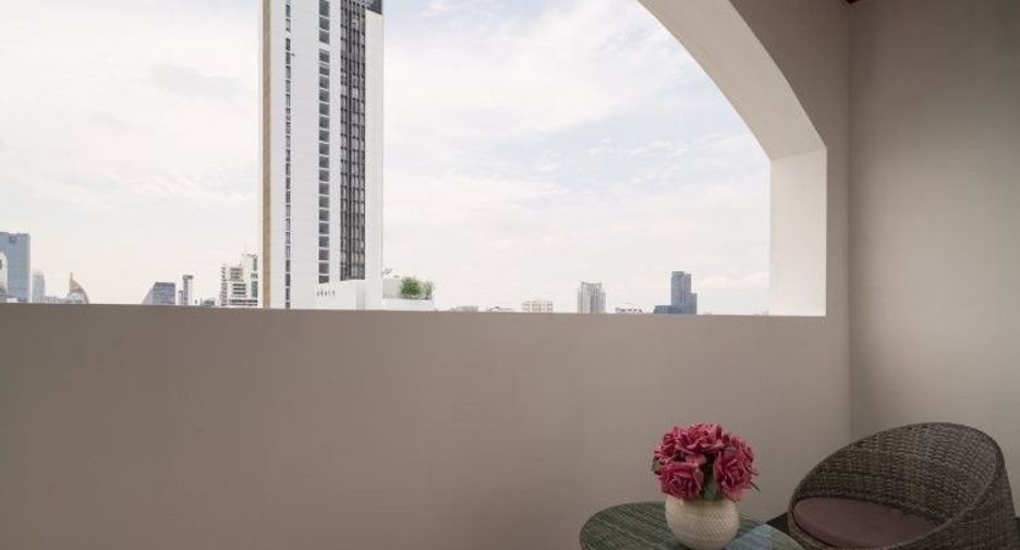 Apartamento en alquiler de 4 habitaciones en Watthana, Bangkok