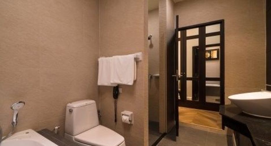 Apartamento en alquiler de 4 habitaciones en Watthana, Bangkok