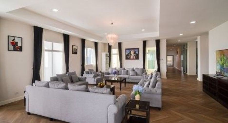 Apartamento en alquiler de 4 habitaciones en Watthana, Bangkok