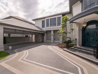For rent 5 ベッドルーム house in Bang Kapi, Bangkok