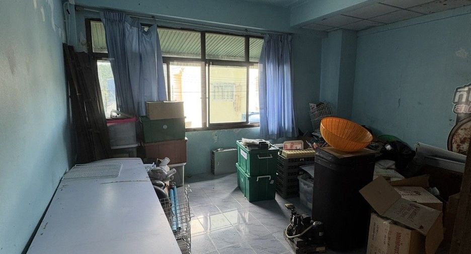 À vendre et à louer 1 chambre local commercial à Mueang Phuket, Phuket
