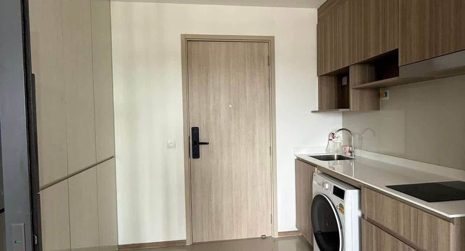 Wohnung zur Miete mit 2 Zimmer in Khlong Toei, Bangkok