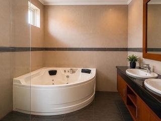 For rent 3 ベッドルーム house in Bang Lamung, Chonburi