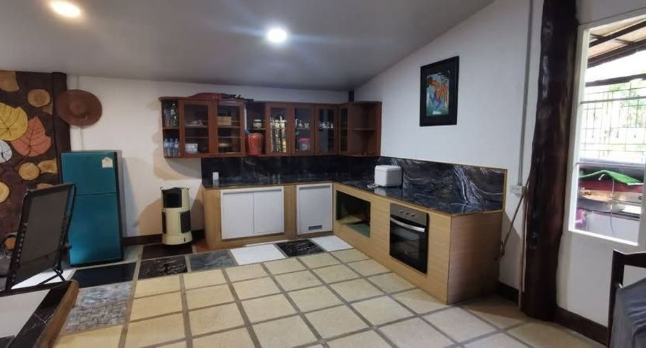 For sale 3 bedrooms villa in San Sai, Chiang Mai