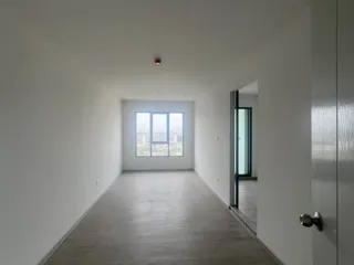 Wohnung zum Kauf mit Studio in Chom Thong, Bangkok