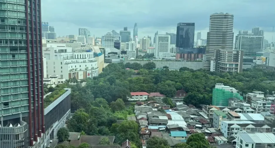 For rent 1 bed condo in Pathum Wan, Bangkok