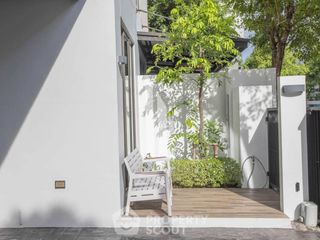 For rent and for sale 4 bedrooms house in Lat Phrao, Bangkok