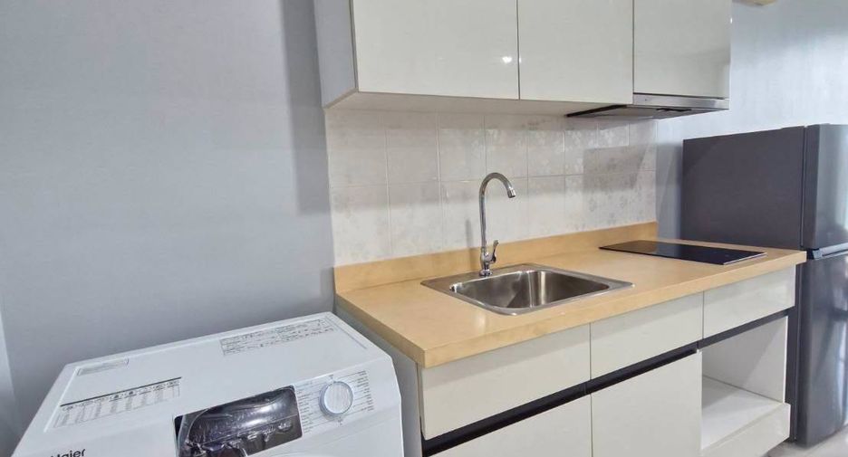 Wohnung zur Miete mit 1 Zimmer in Phra Khanong, Bangkok