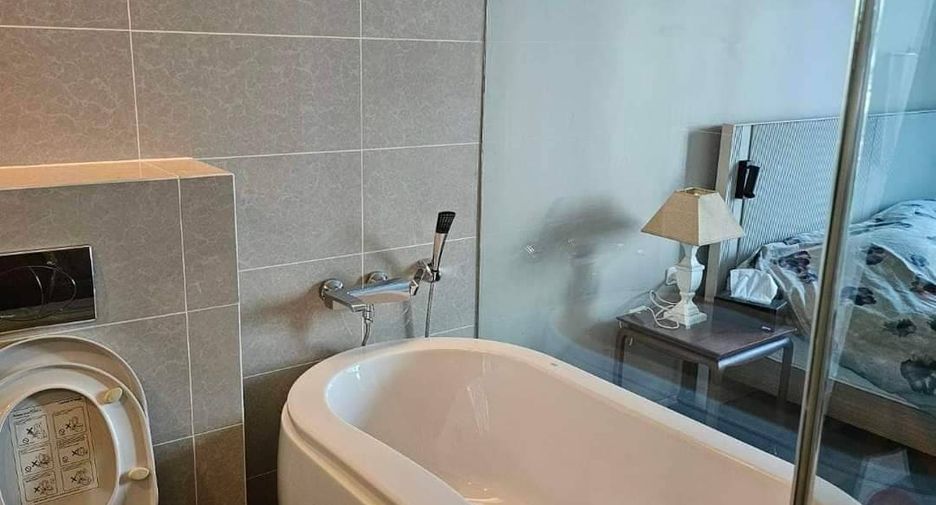 Condo en venta de 2 habitaciones en Watthana, Bangkok